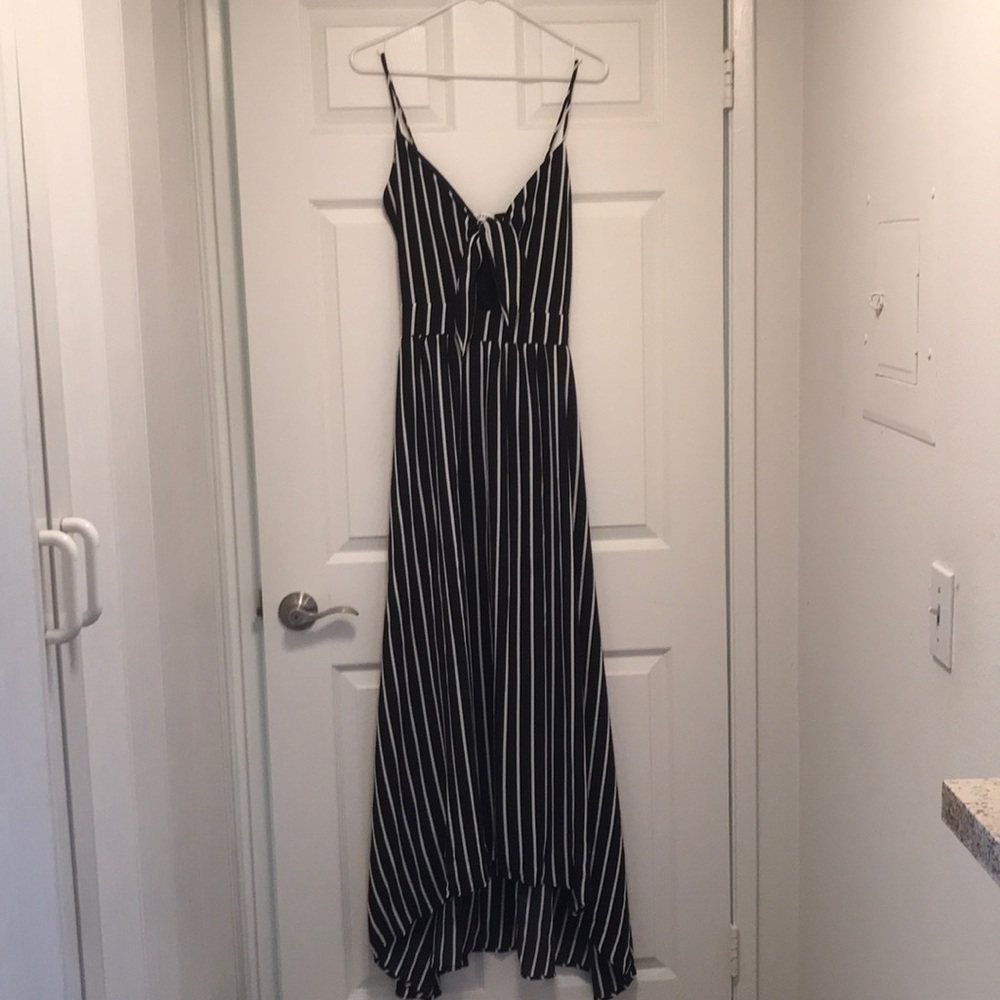 Vici Collection keyhole Maxi dress size Medium